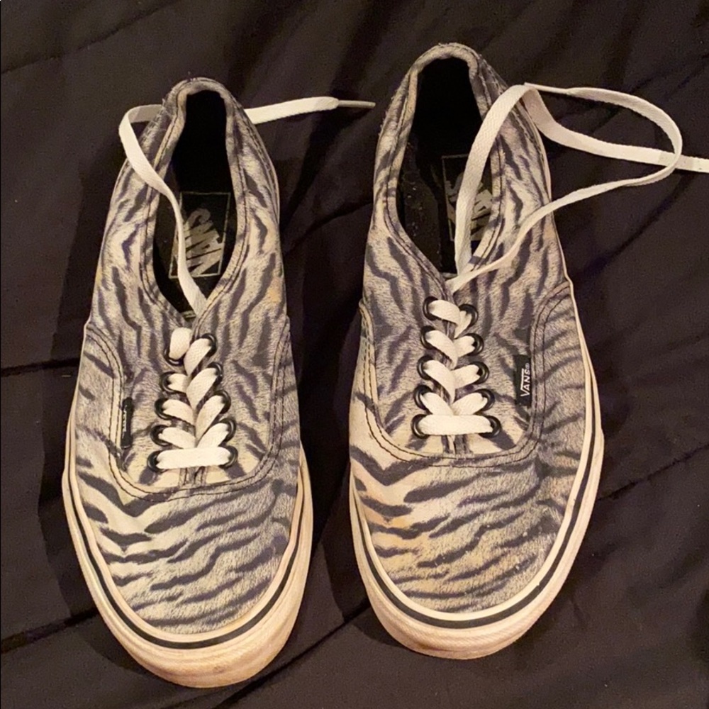 vans